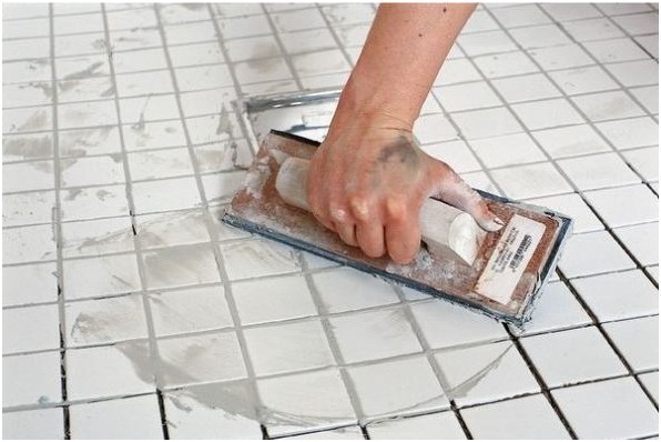 Как положить плитку в ванной: советы мастеров